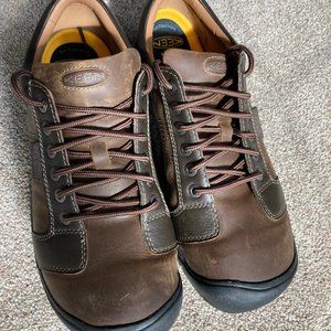 Keen Austin Mens size 12 brown